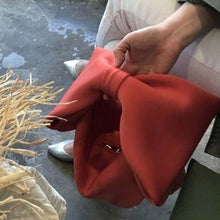 Load image into Gallery viewer, TTOU Fashion Elegant Women Handbags Bow Clutches Bag Ladies Party Wedding Clutches Black Handbag Shoulder Bag Christmas Brand