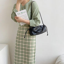 Load image into Gallery viewer, 2020 New Female Dumpling Clutch Bag Acrylic Chain Designer Women Cloud Handbag Fashion Shoulder Bag Zipper Cloud Crossbody Bag
